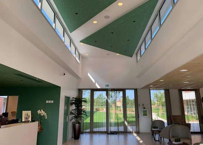 アパートホテル Domitys Les Cepages 4*